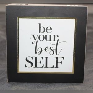 Primitive by Kathy Hinged Box